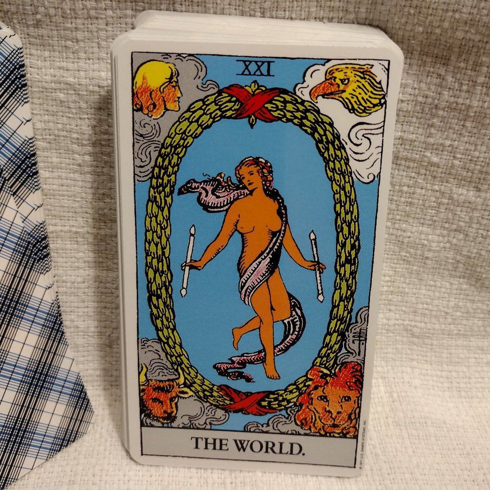 The Rider Tarot Deck - Picture 10 of 13